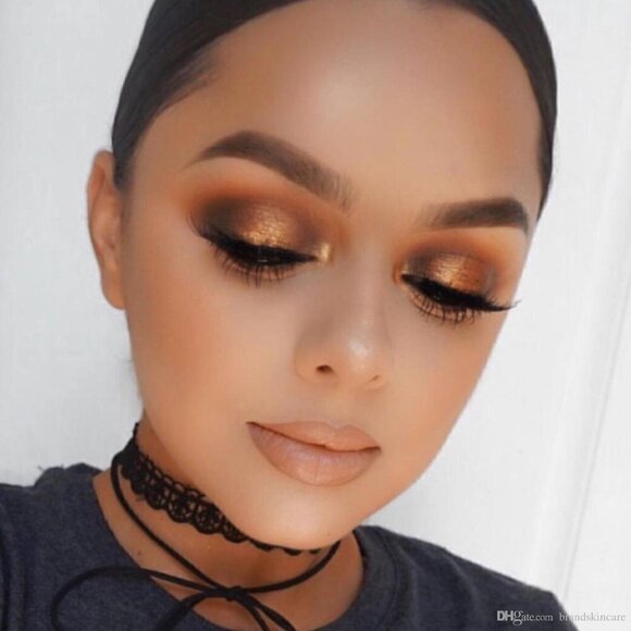 Ace Beautē “Falling for you” Eyeshadow Palette - Picture 2 of 8